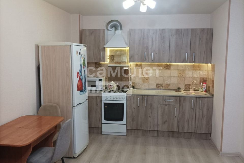 Сдаётся 1-комнатная квартира, 44 м²