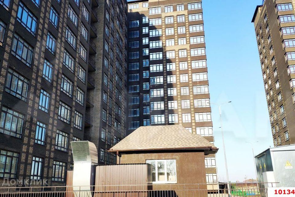 Продаётся 2-комнатная квартира, 76 м²