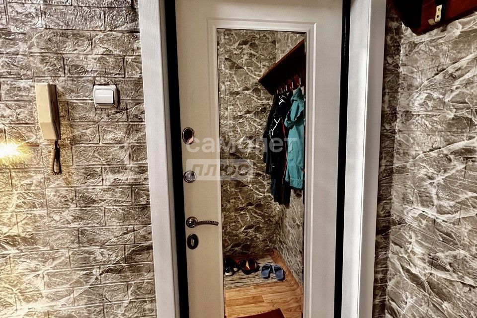 Продаётся 3-комнатная квартира, 65.1 м²