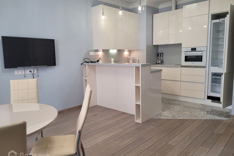 Сдаётся 3-комнатная квартира, 85 м²