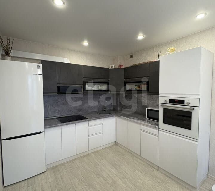 Продаётся 2-комнатная квартира, 48.8 м²