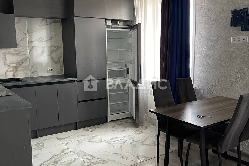 Продаётся 1-комнатная квартира, 47.8 м²