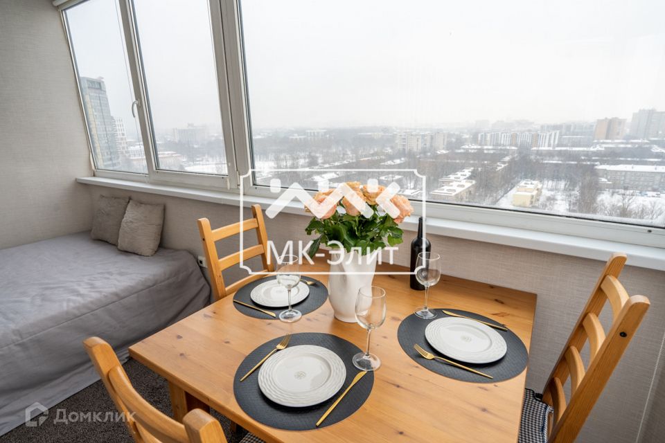 Продаётся 2-комнатная квартира, 53.3 м²