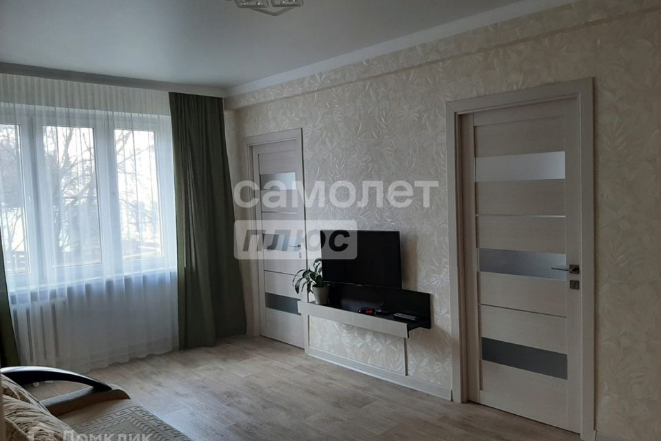 Продаётся 3-комнатная квартира, 47.5 м²