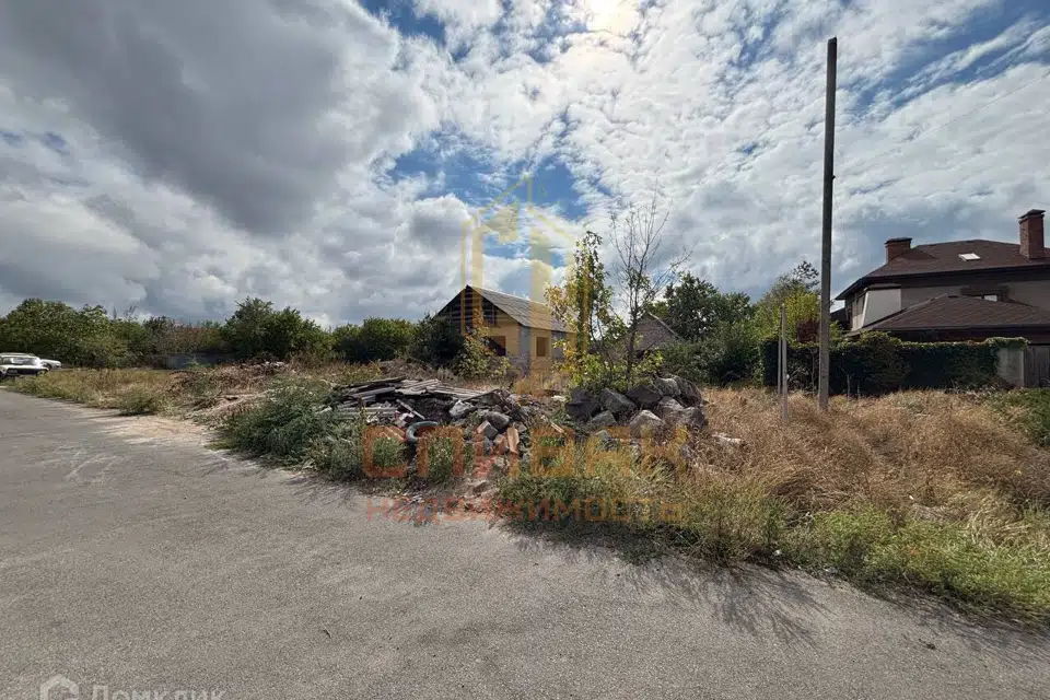 Продаётся участок, 15 сот., ИЖС