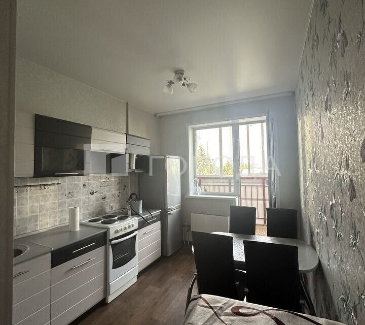 Сдаётся 1-комнатная квартира, 42 м²