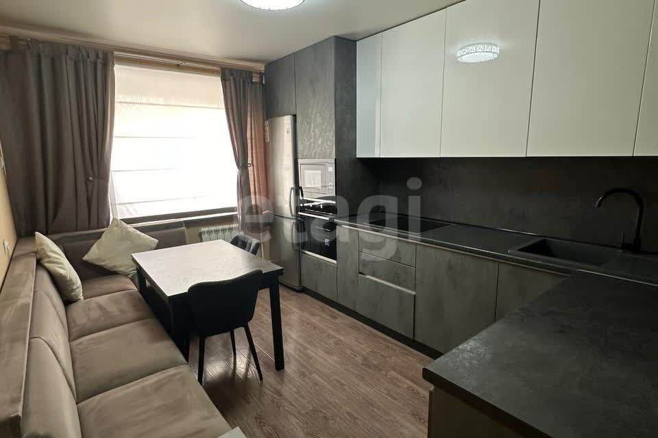 Продаётся 2-комнатная квартира, 63.3 м²