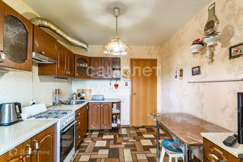 Продаётся 1-комнатная квартира, 53.6 м²