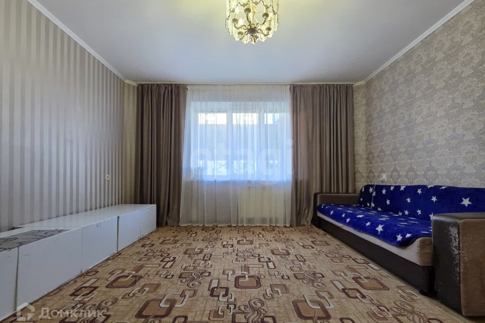 Продаётся 3-комнатная квартира, 60.8 м²