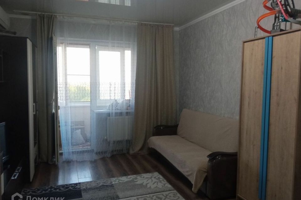 Продаётся 1-комнатная квартира, 38 м²