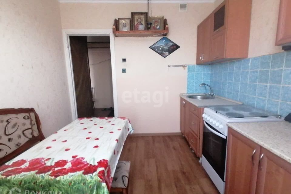 Продаётся 3-комнатная квартира, 62.8 м²