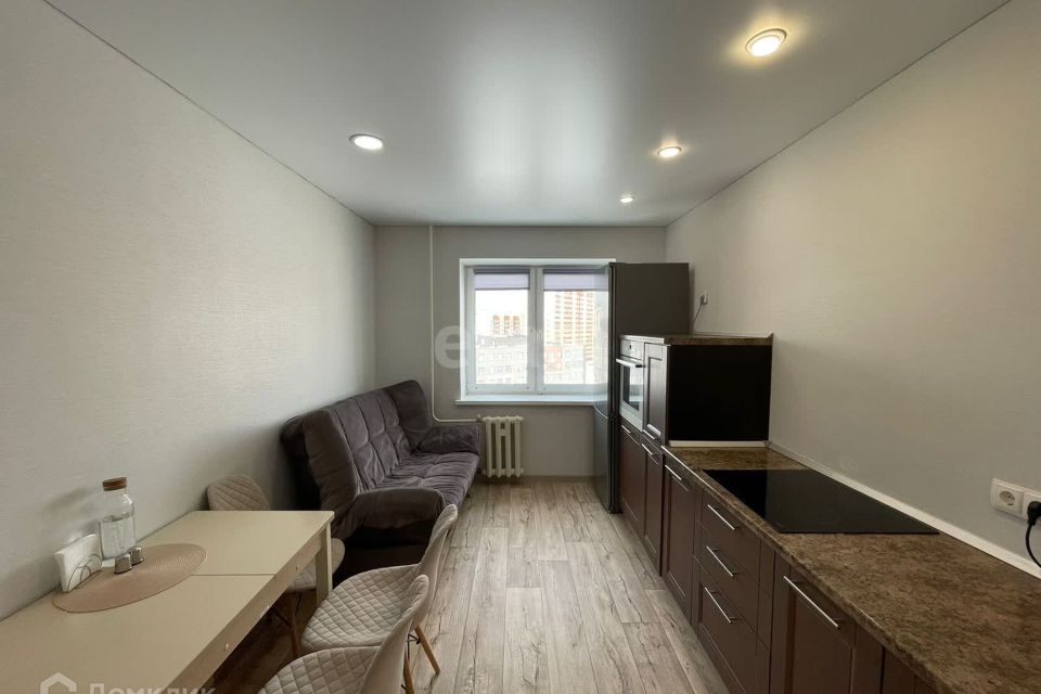 Продаётся 2-комнатная квартира, 56.8 м²