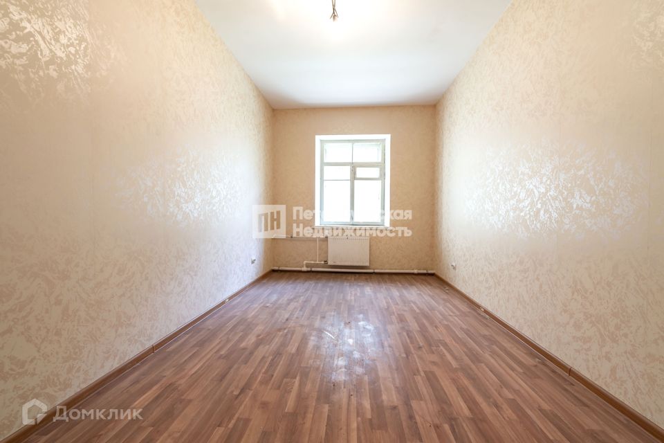 Продаётся комната в 5-комн. квартире, 14 м²