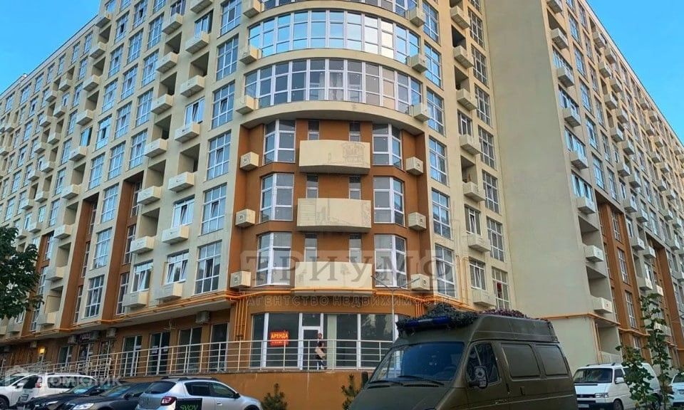 Продаётся 1-комнатная квартира, 55 м²