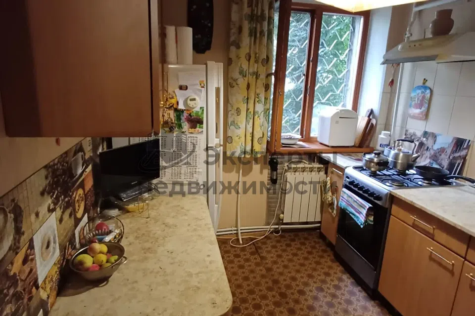Продаётся 3-комнатная квартира, 57 м²