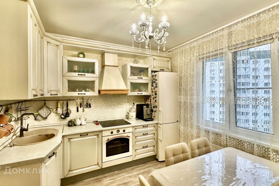 Продаётся 2-комнатная квартира, 63.4 м²