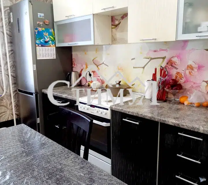Продаётся 3-комнатная квартира, 82 м²