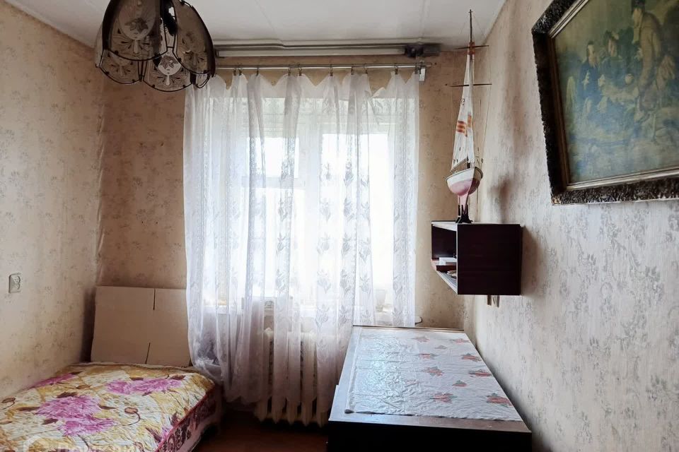 Продаётся 3-комнатная квартира, 50.2 м²