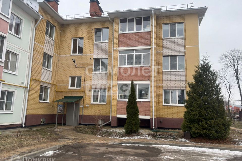Продаётся 1-комнатная квартира, 43.1 м²