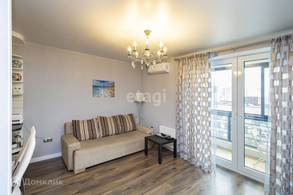 Продаётся 2-комнатная квартира, 61 м²