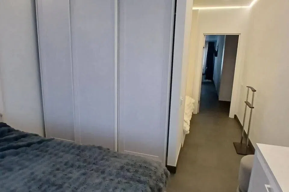 Продаётся 1-комнатная квартира, 41.7 м²