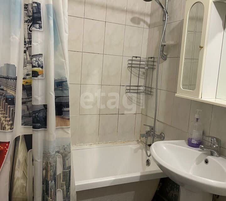 Продаётся 3-комнатная квартира, 82.9 м²