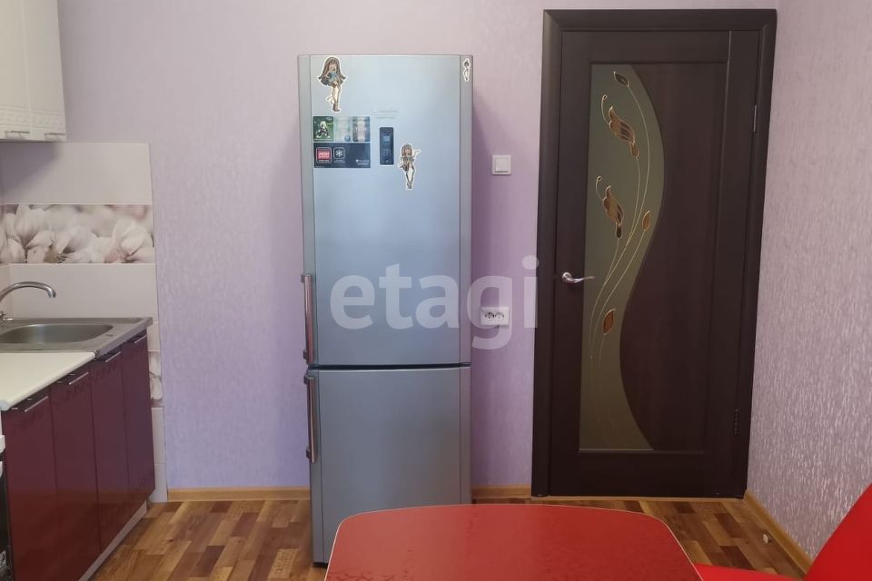 Продаётся 1-комнатная квартира, 43 м²