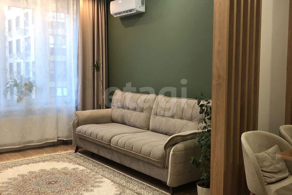 Продаётся 1-комнатная квартира, 40.2 м²