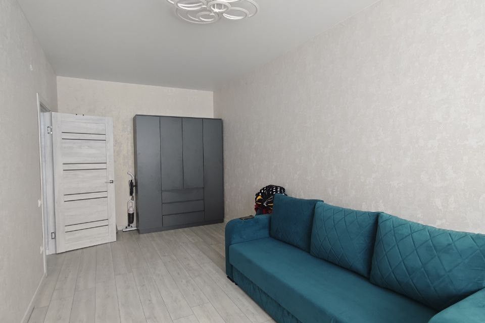 Продаётся 1-комнатная квартира, 38 м²