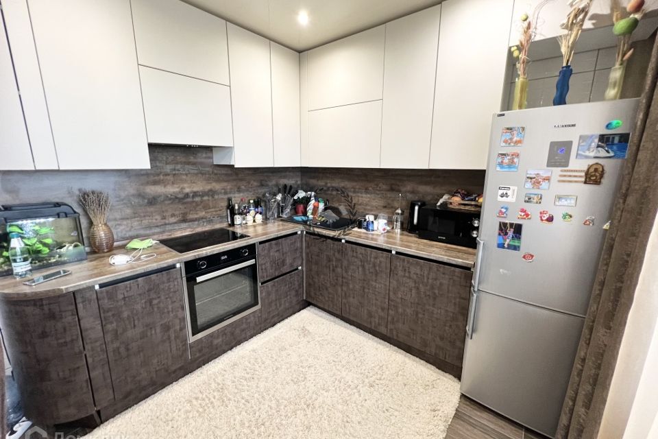 Продаётся 2-комнатная квартира, 66.1 м²