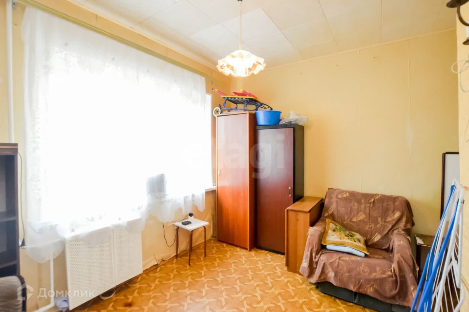 Продаётся комната в 1-комн. квартире, 10.6 м²