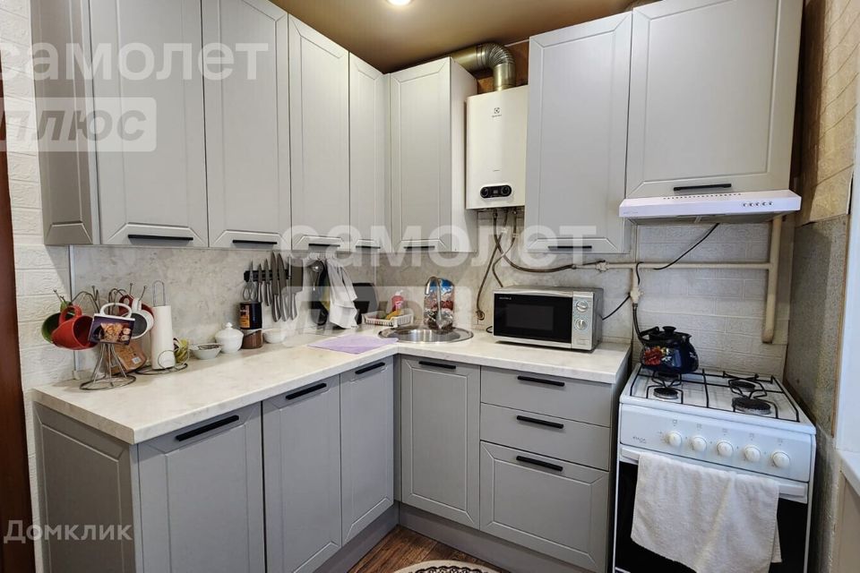Продаётся 3-комнатная квартира, 58.5 м²