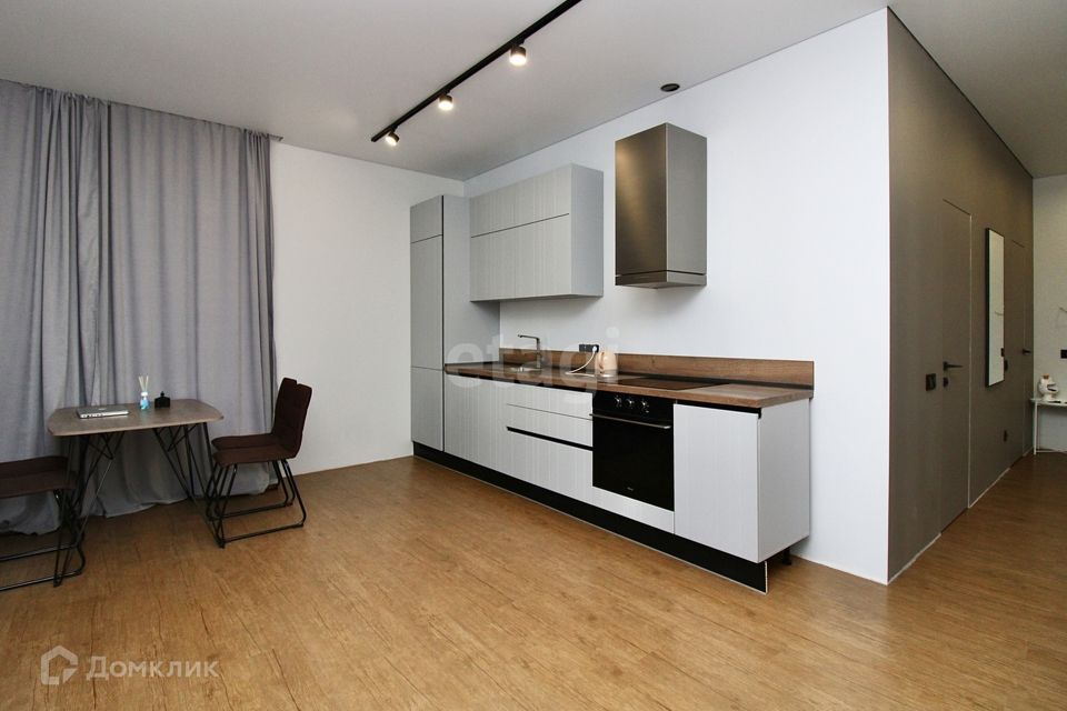 Продаётся 1-комнатная квартира, 66 м²