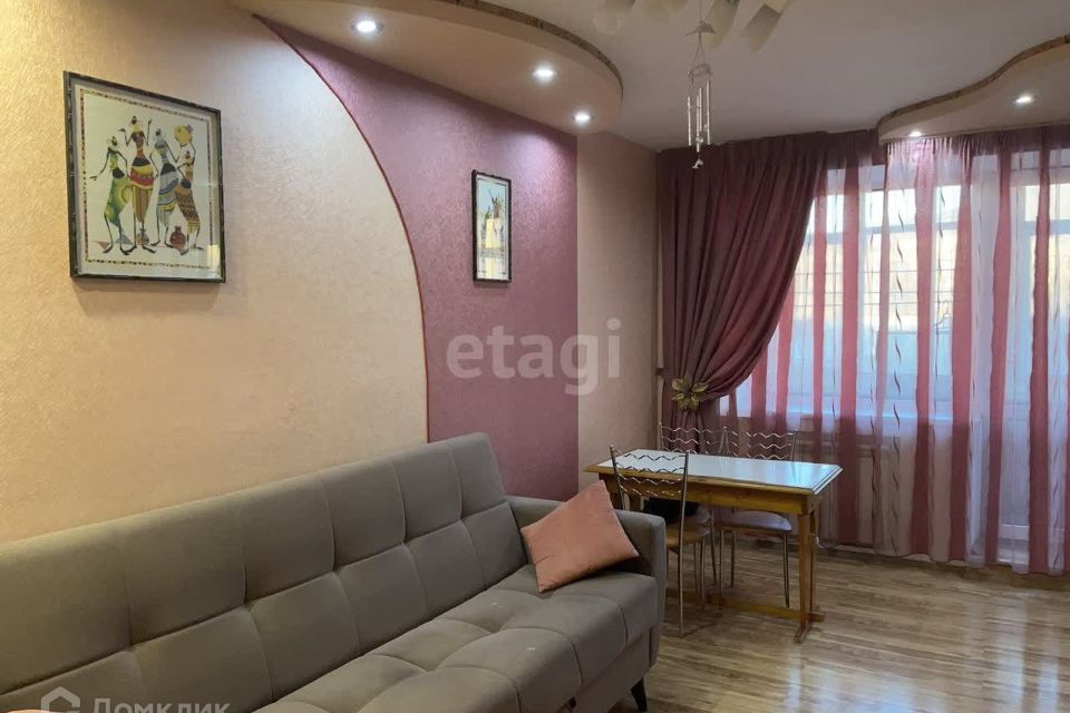 Продаётся 3-комнатная квартира, 62.1 м²