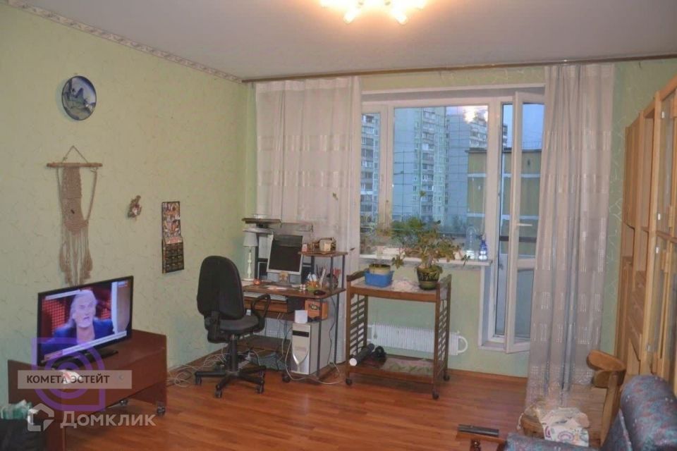 Продаётся 1-комнатная квартира, 39 м²