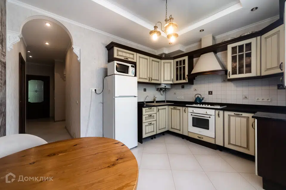 Продаётся 2-комнатная квартира, 70 м²