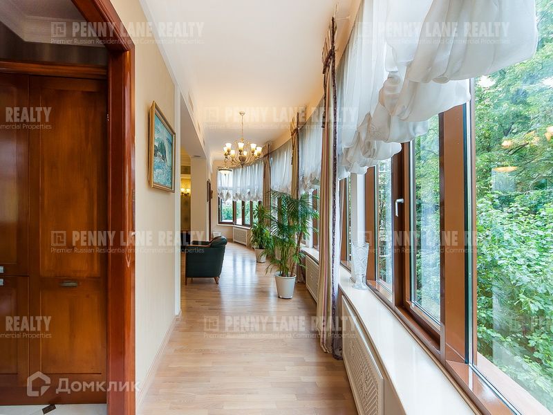 Сдаётся 4-комнатная квартира, 170 м²