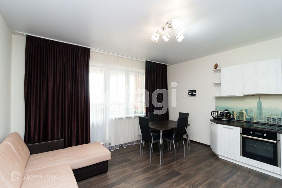 Продаётся 1-комнатная квартира, 49.3 м²