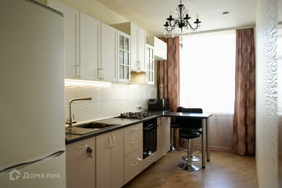 Продаётся 3-комнатная квартира, 85 м²