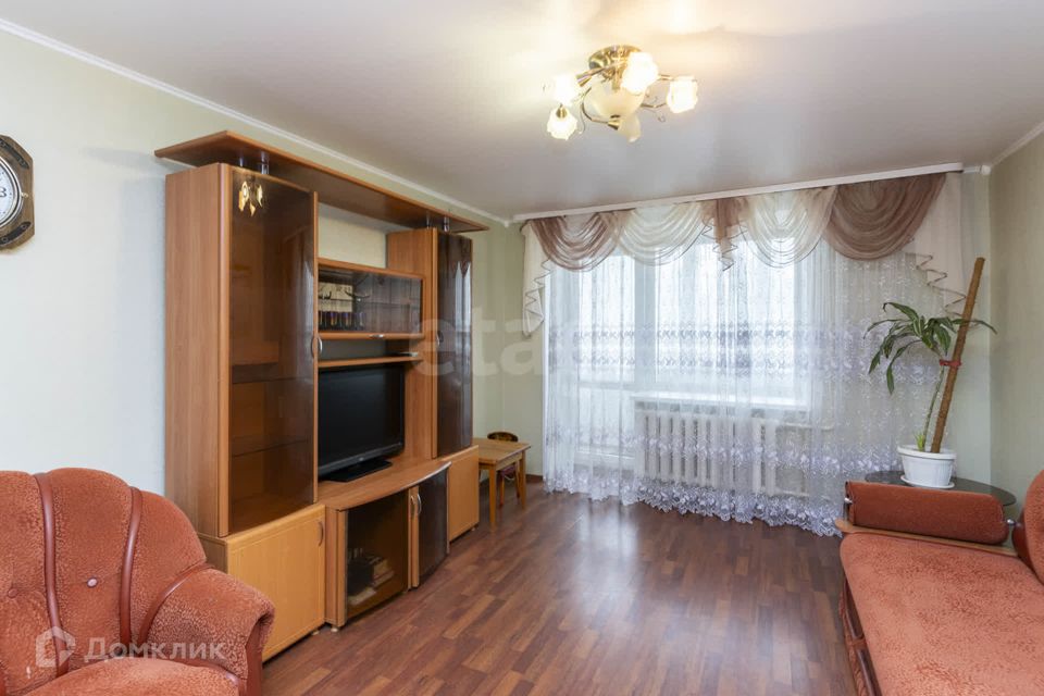 Продаётся 3-комнатная квартира, 61.8 м²