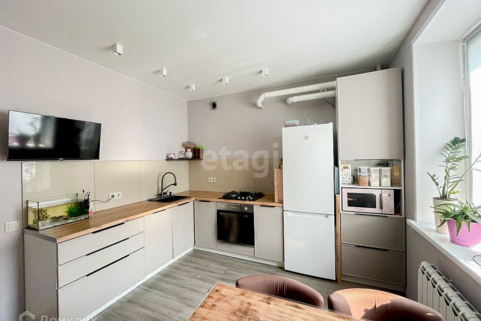 Продаётся 1-комнатная квартира, 37.5 м²