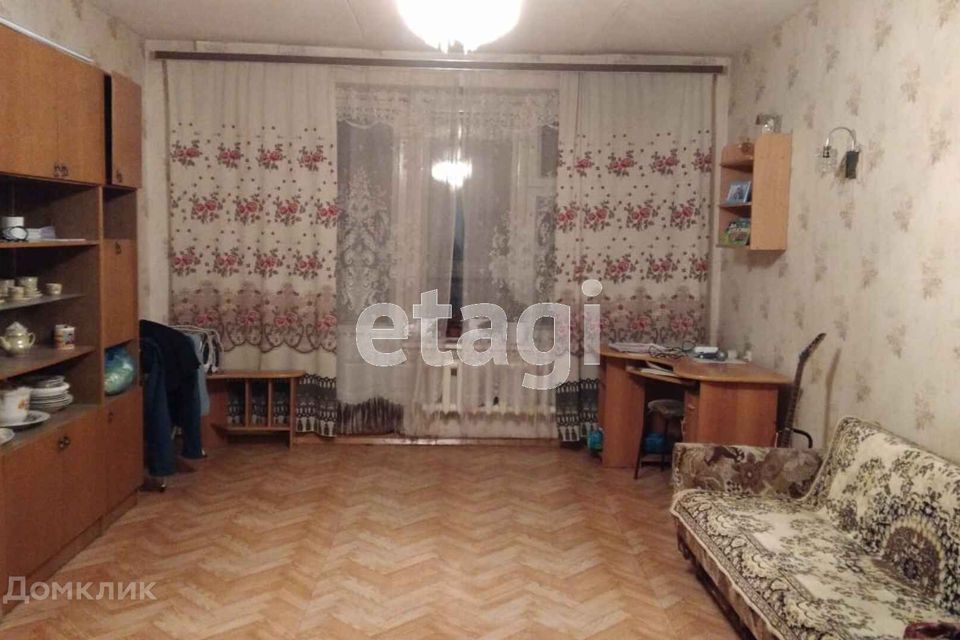 Продаётся 3-комнатная квартира, 104.5 м²
