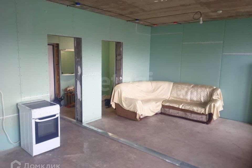 Продаётся 1-комнатная квартира, 43.2 м²