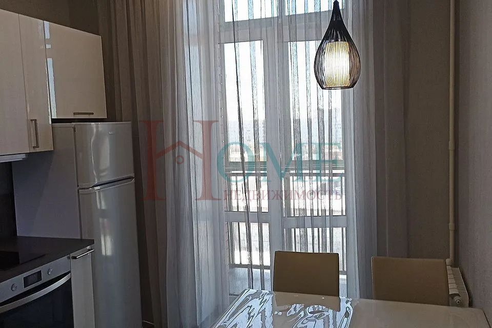 Сдаётся 1-комнатная квартира, 37 м²