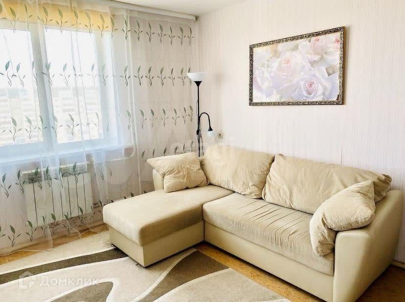 Продаётся 4-комнатная квартира, 64.5 м²