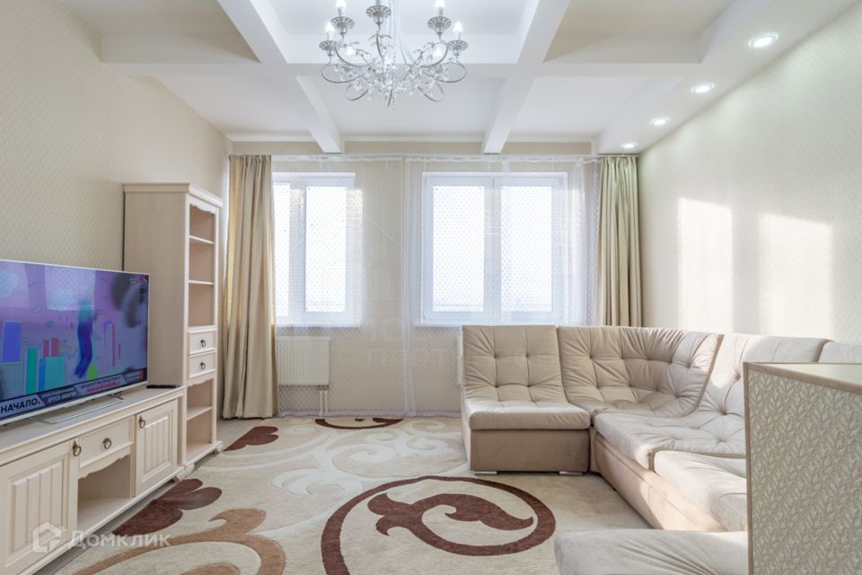 Сдаётся 2-комнатная квартира, 69 м²