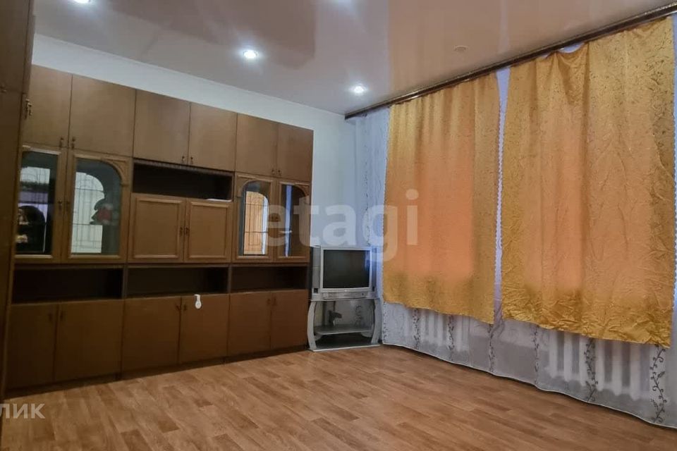 Продаётся 2-комнатная квартира, 46.4 м²