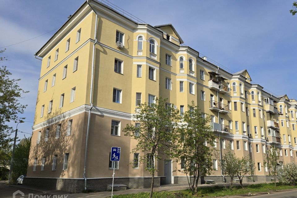 Продаётся 2-комнатная квартира, 46.5 м²