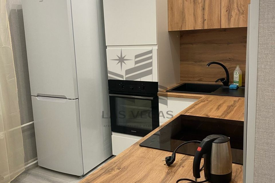 Сдаётся 1-комнатная квартира, 40 м²