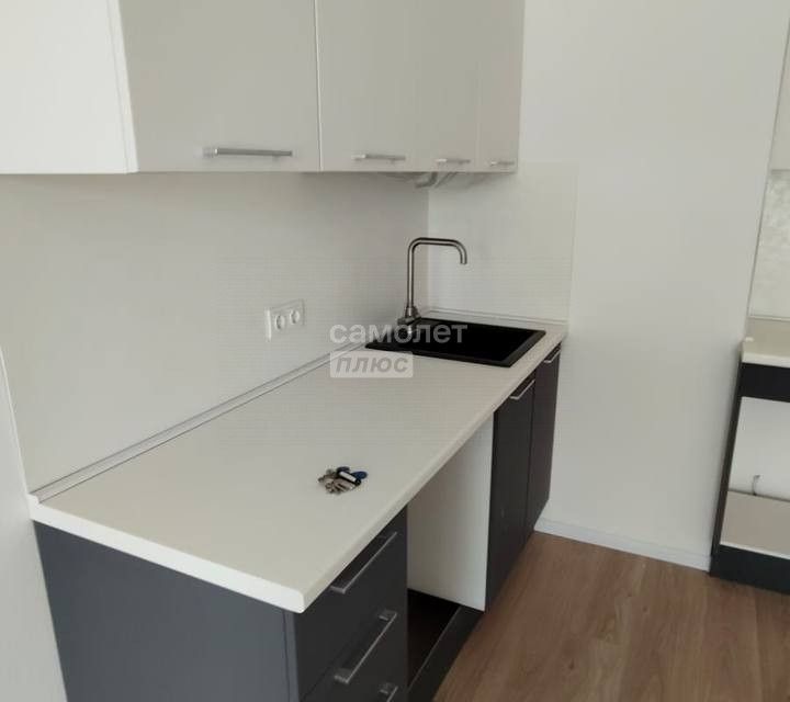 Продаётся 1-комнатная квартира, 36.8 м²